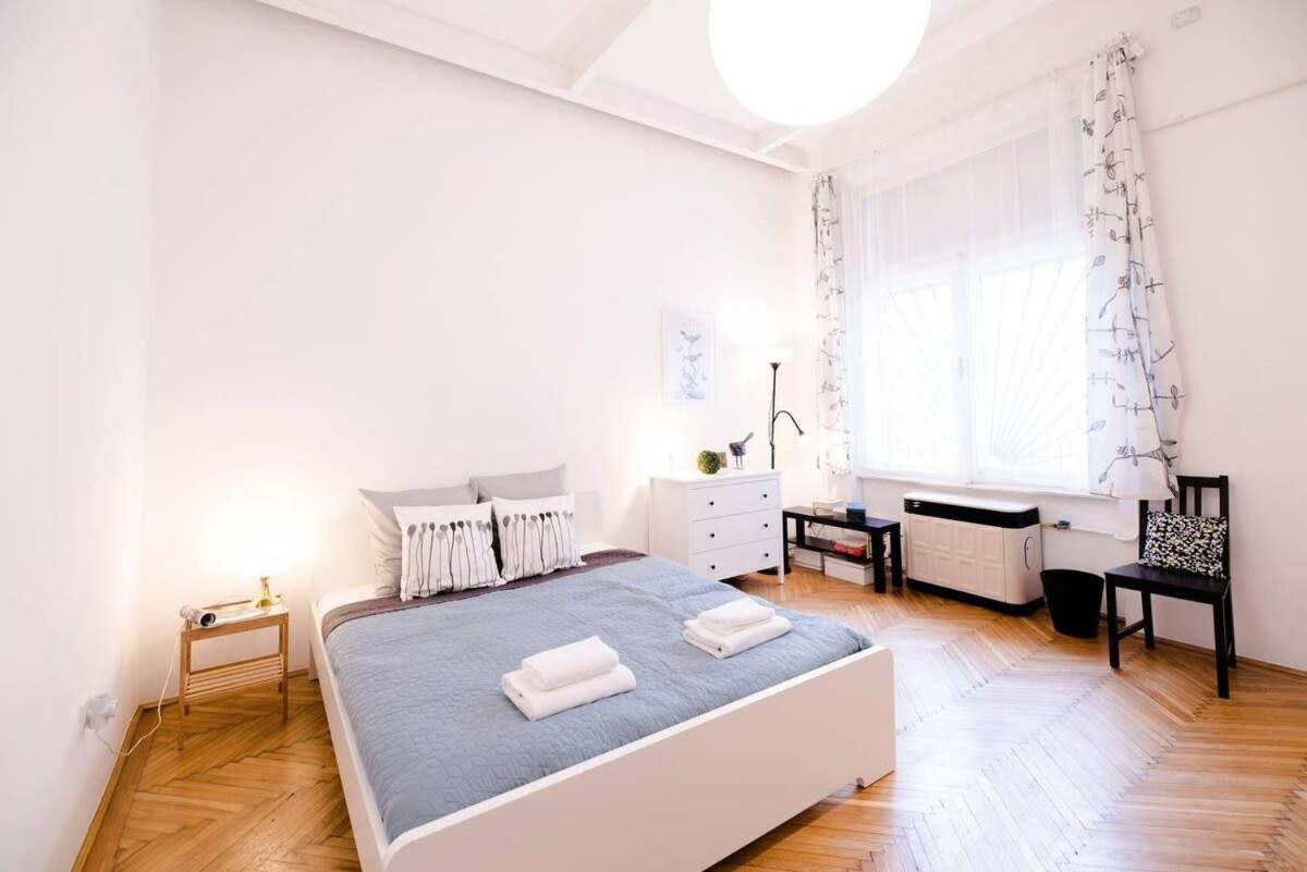 Ultra Central - Ac - Comfy Home Budapesta Exterior foto