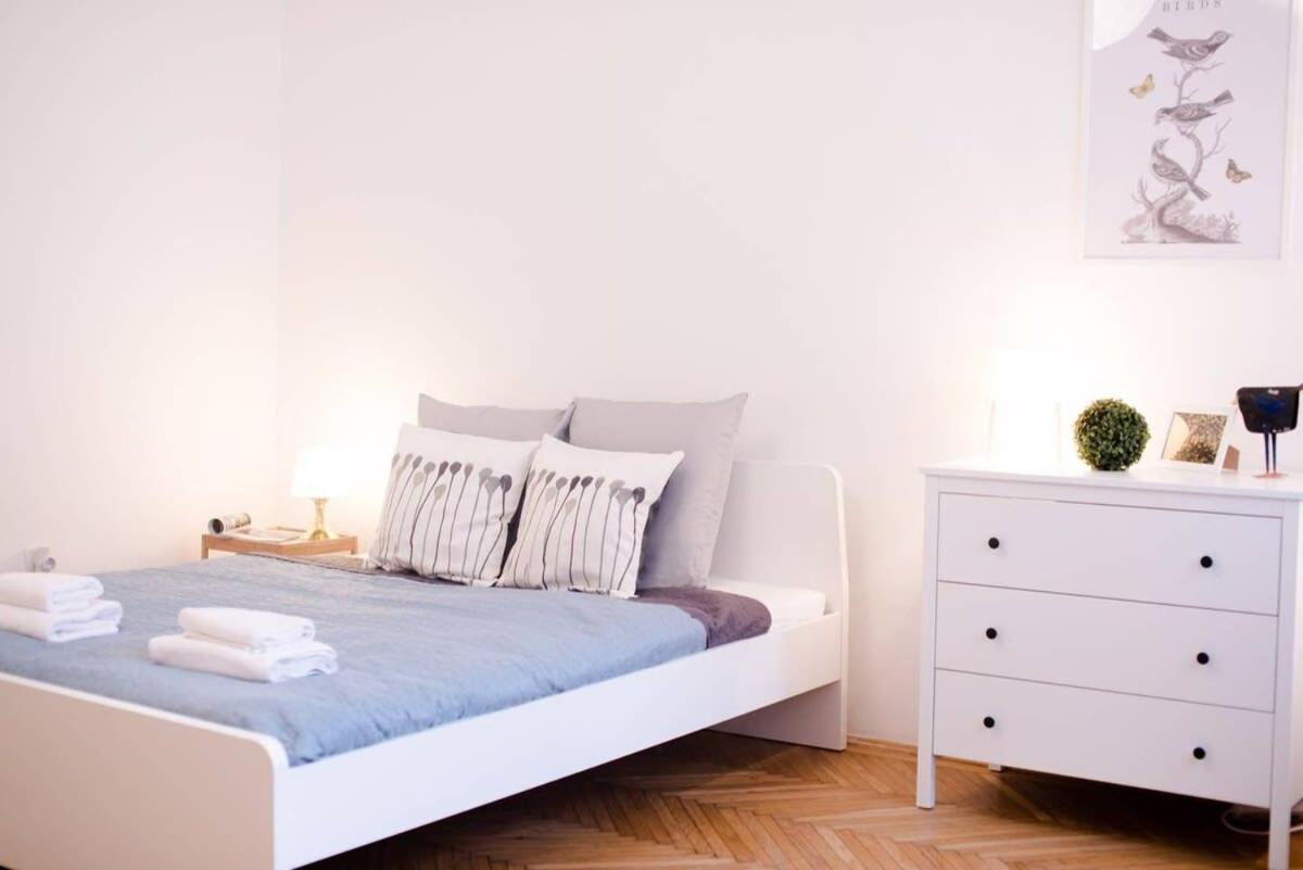 Ultra Central - Ac - Comfy Home Budapesta Exterior foto